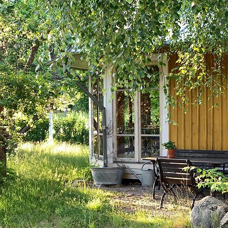 Tatorp Cafe & Logi Goeta Kanal Exterior photo