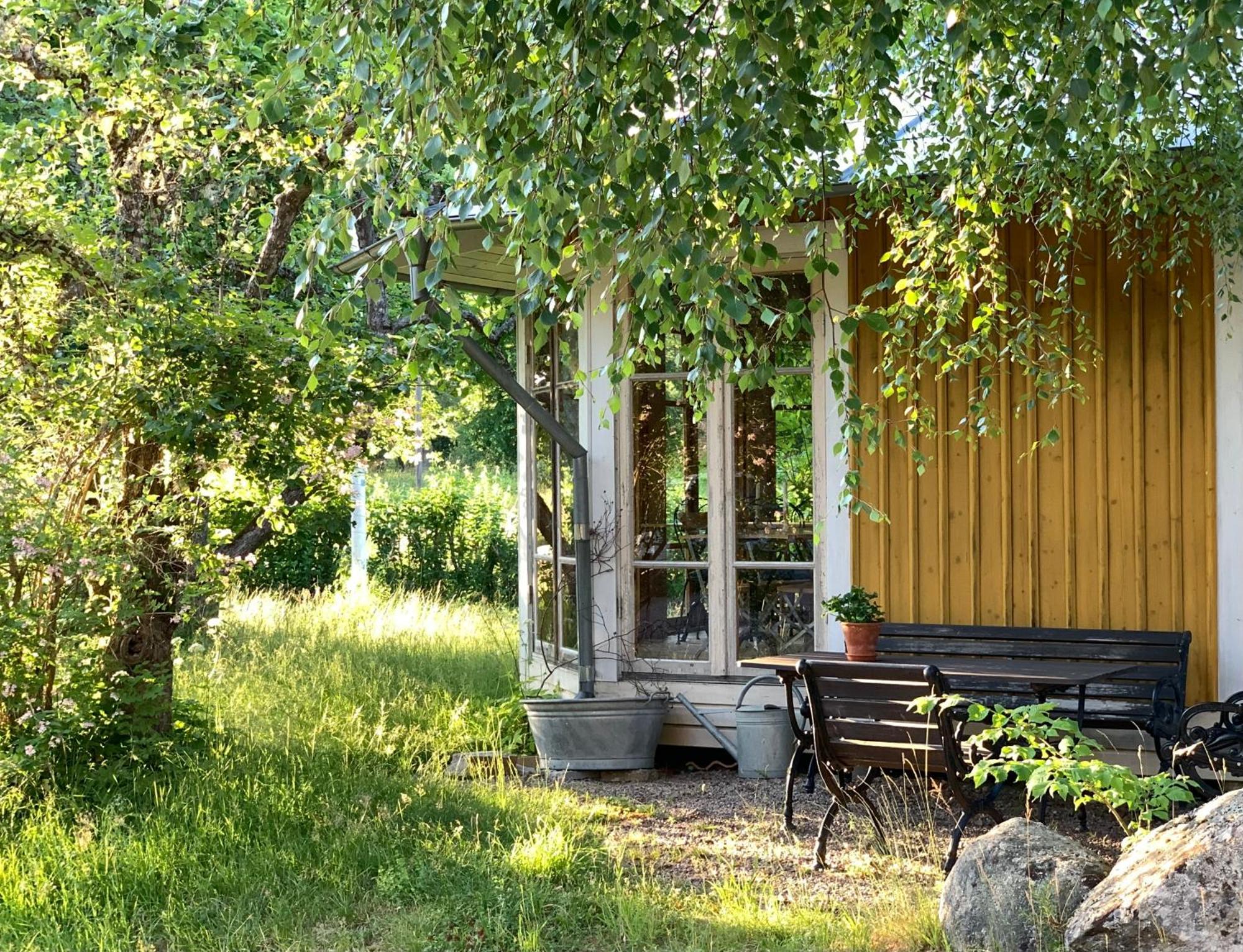 Tatorp Cafe & Logi Goeta Kanal Exterior photo